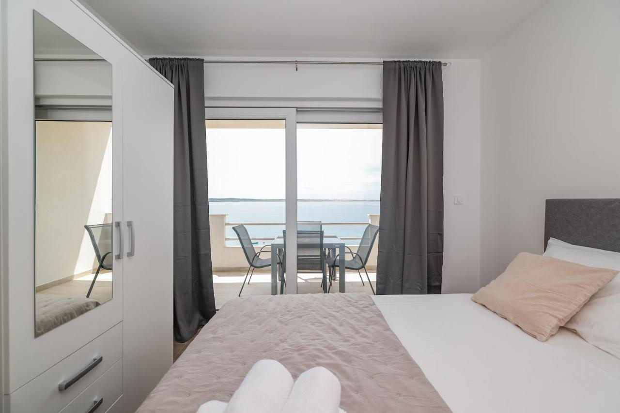 Beachfront Apartments Tic With Seaview Miletici 外观 照片