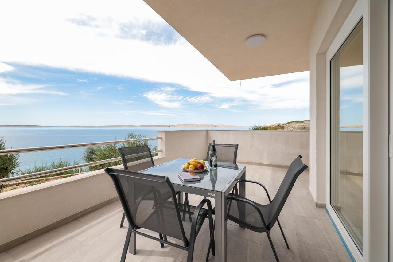 Beachfront Apartments Tic With Seaview Miletici 外观 照片