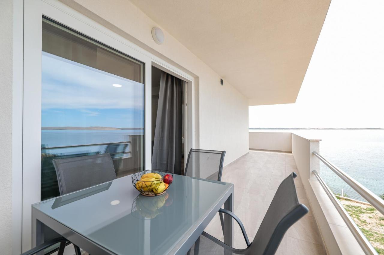 Beachfront Apartments Tic With Seaview Miletici 外观 照片