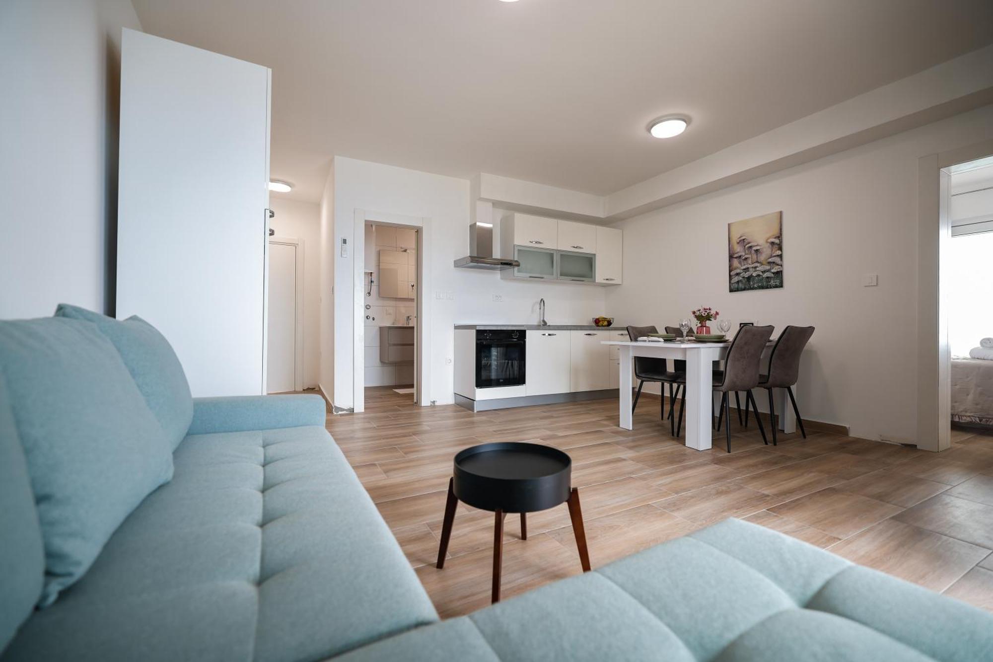 Beachfront Apartments Tic With Seaview Miletici 外观 照片