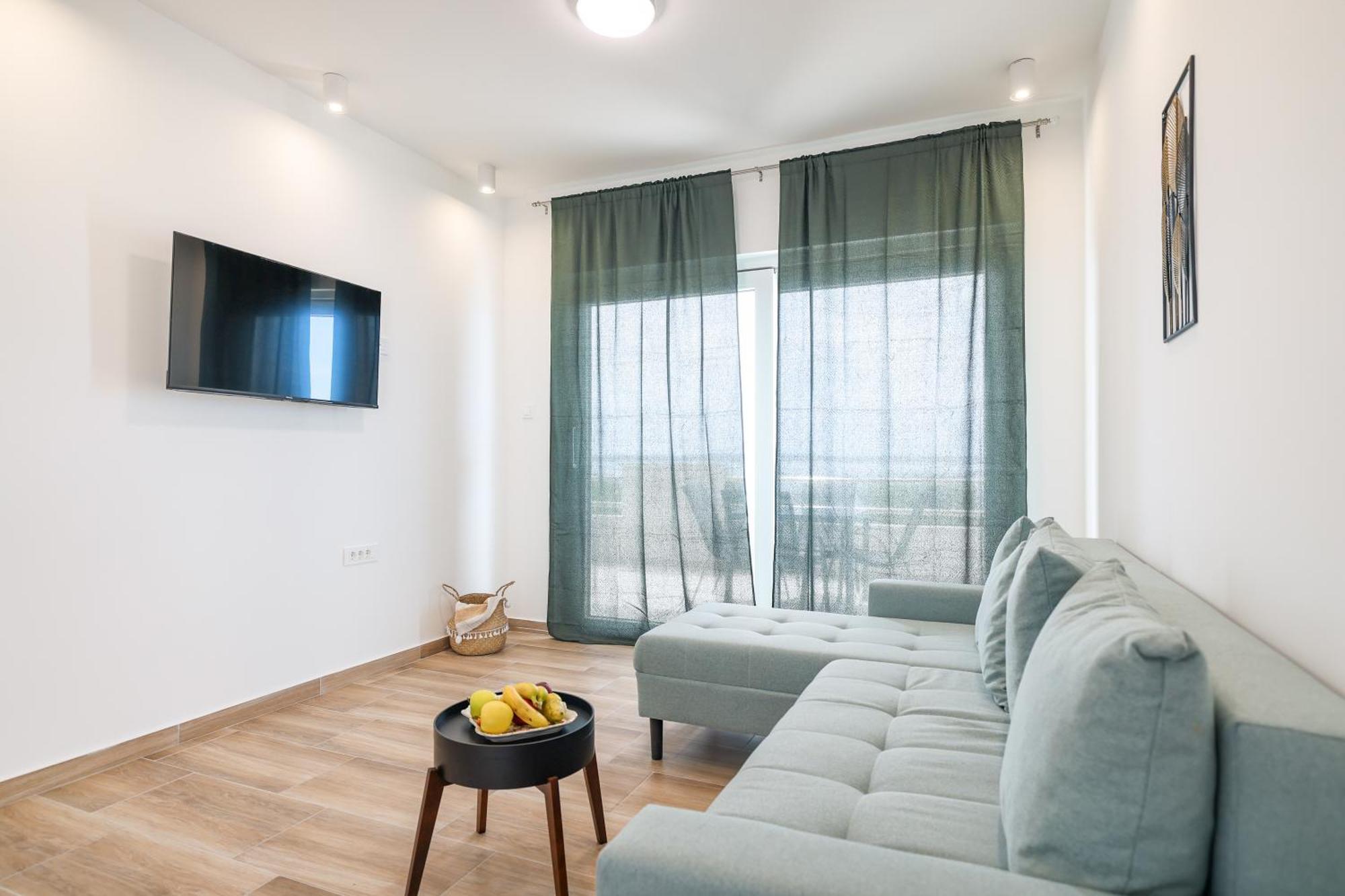 Beachfront Apartments Tic With Seaview Miletici 外观 照片