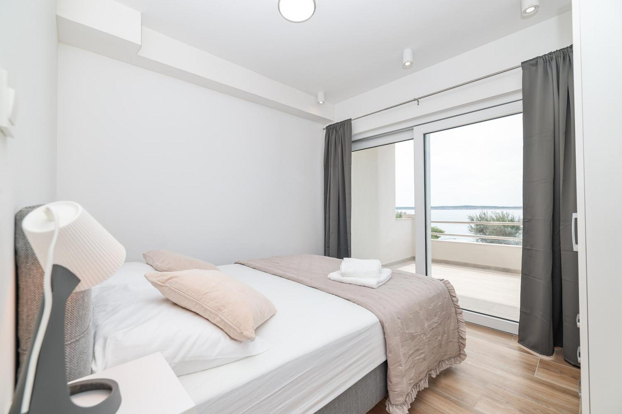 Beachfront Apartments Tic With Seaview Miletici 外观 照片