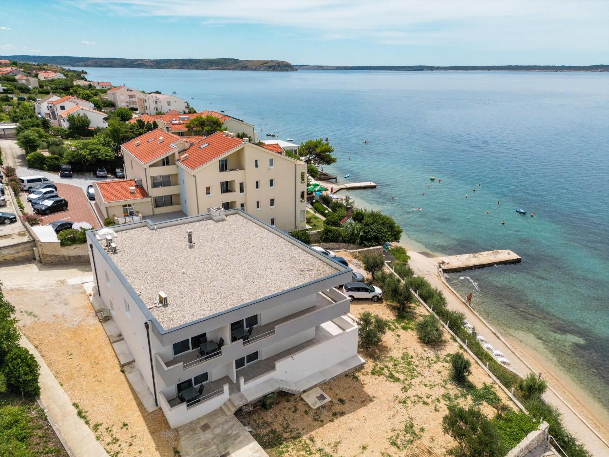 Beachfront Apartments Tic With Seaview Miletici 外观 照片